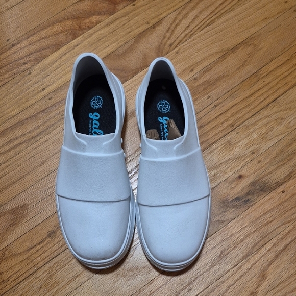 Gales Frontline Ultra Comfort Slip On Clogs Nursing Shoes in White Sz 8.5W/6.5 M - Picture 2 of 11